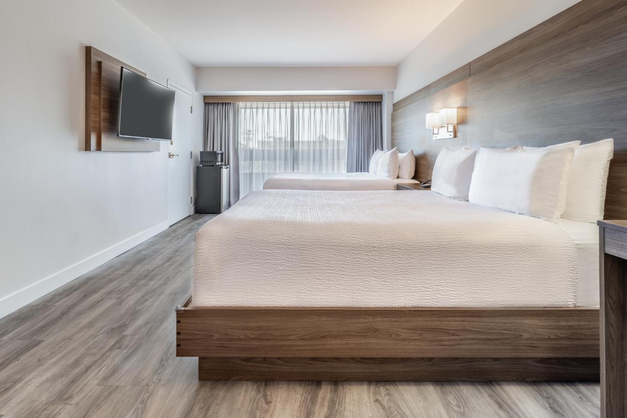 Two Queens Beds - Accessible,1705908704:JPEG